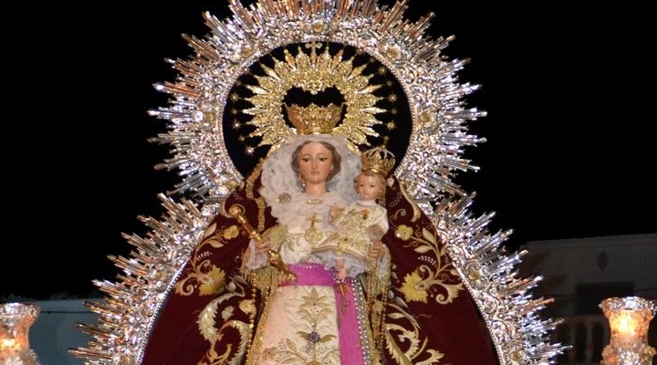 La Lantejuela celebra el día de su patrona en una jornada con procesiones en toda la Sierra Sur