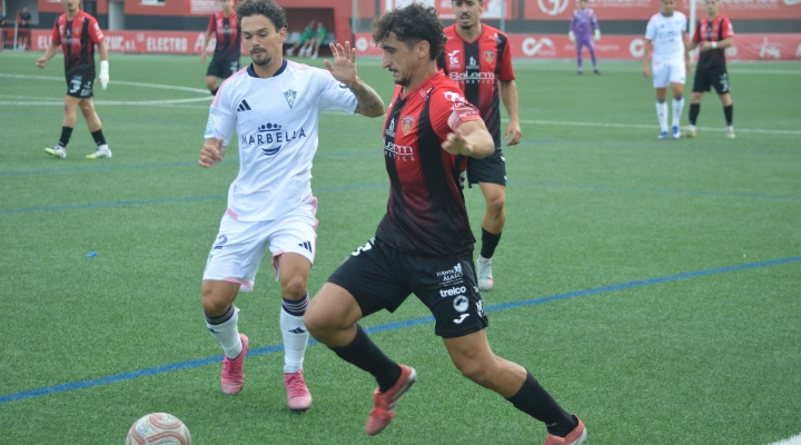 El Salerm Puente Genil empata sin goles ante el Marbella FC