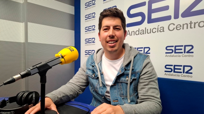 Juan Jos&eacute; Reina, el maestro de Sierra de Yeguas con miles de seguidores en redes sociales