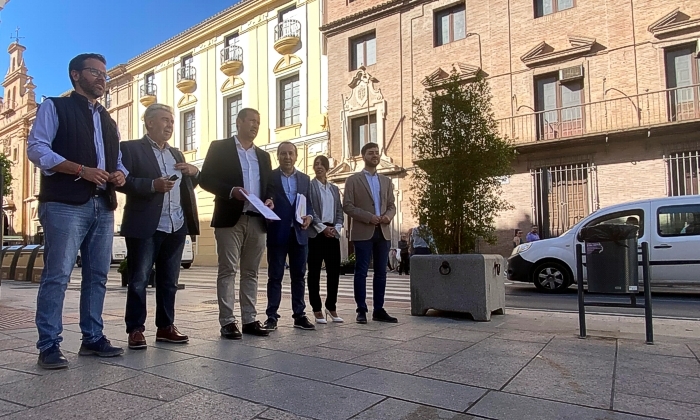 El PSOE denuncia el cierre definitivo vía decreto de la residencia de mayores La Vega de Antequera