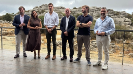 El Torcal de Antequera estrena gesti&oacute;n con control de acceso y un pasaporte para vecinos