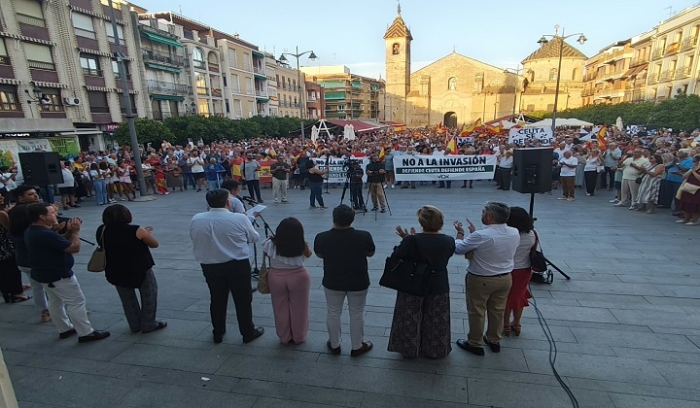 Lucena se une a la ola de apoyo a Ceuta tras la crisis fronteriza con Marruecos