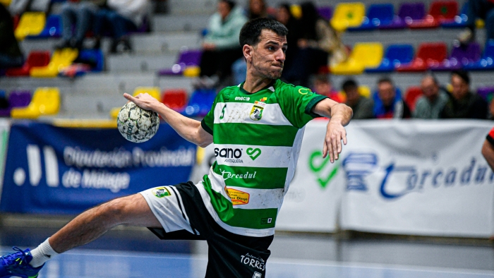 Pablo Reyes y el Sano Antequera: "El equipo est&aacute; demostrando que tiene nivel para pelear por el ascenso"