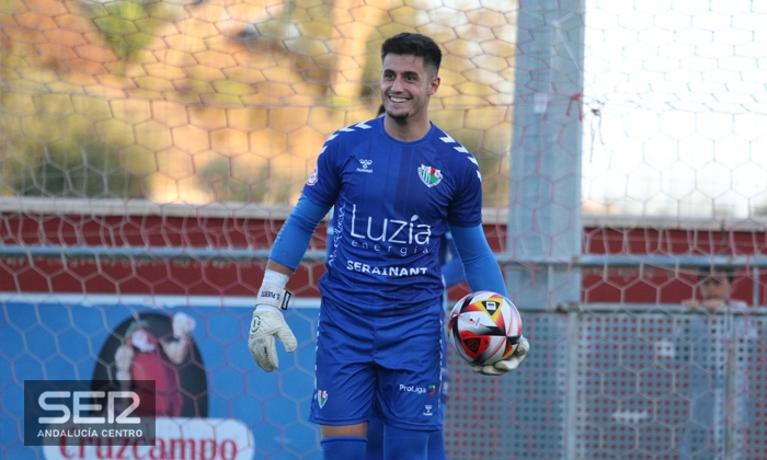 Eric Puerto: "La plantilla est&aacute; casi cerrada y es una gran ventaja que tenemos"