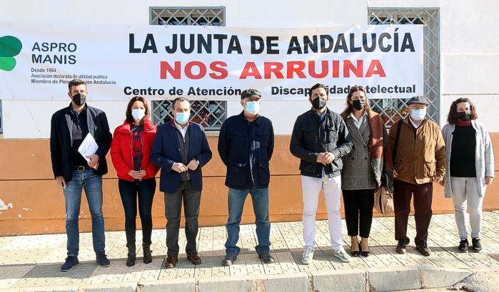 Los centros de discapacitados de la comarca de Antequera, al borde del “colapso económico”
