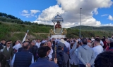 La Virgen de Araceli preside la parroquia de Santiago de Lucena tras su Romer&iacute;a de Bajada
