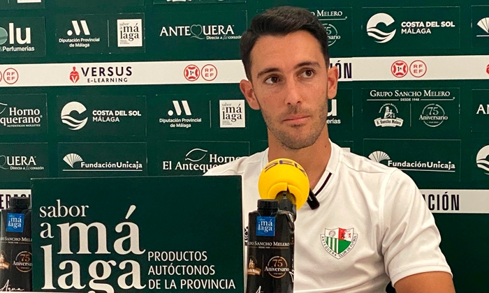 Javi Medina: "No sabemos como estar&aacute; el c&eacute;sped, pero nos adaptaremos"