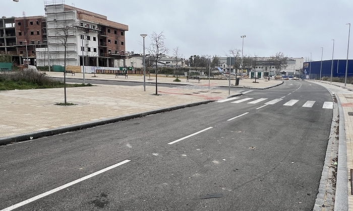 Terrenos municipales en avenida de la Infancia.