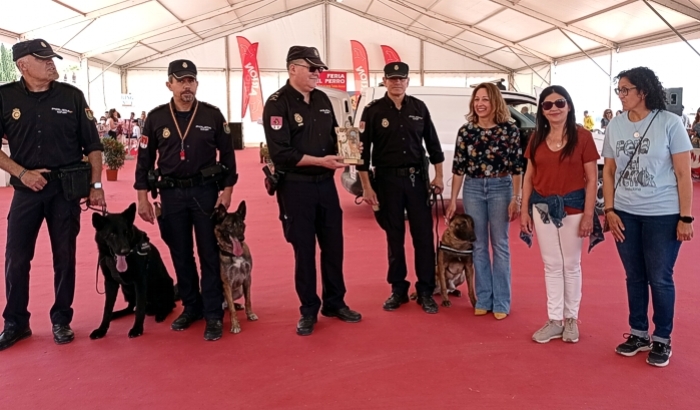 La Feria del Perro de Archidona recupera su esplendor tres años después