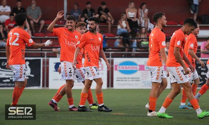 El Antequera CF arranca la pretemporada con empate y victoria en Rinc&oacute;n