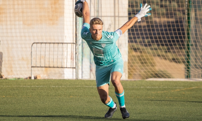 Albert Holm, nueva incorporaci&oacute;n en la porter&iacute;a del Antequera CF