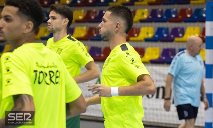 Levante - UMA Antequera: duelo de reci&eacute;n descendidos para mantener la imbatibilidad