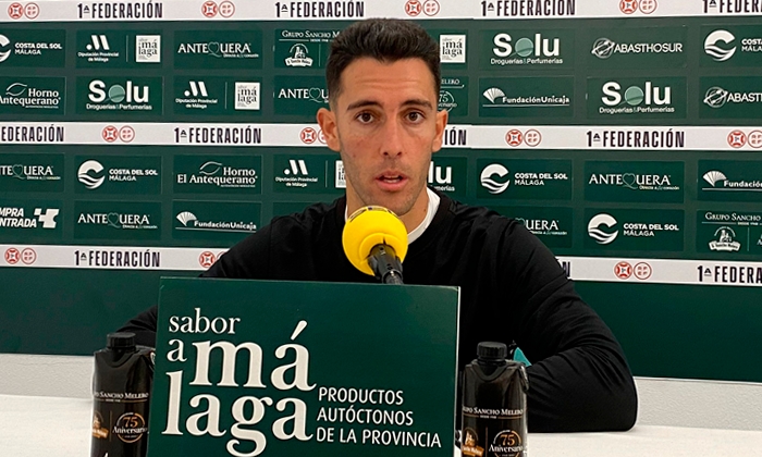 Javi Medina y la salida de Eric Puerto: "No ten&iacute;amos contemplado ese movimiento en la porter&iacute;a"