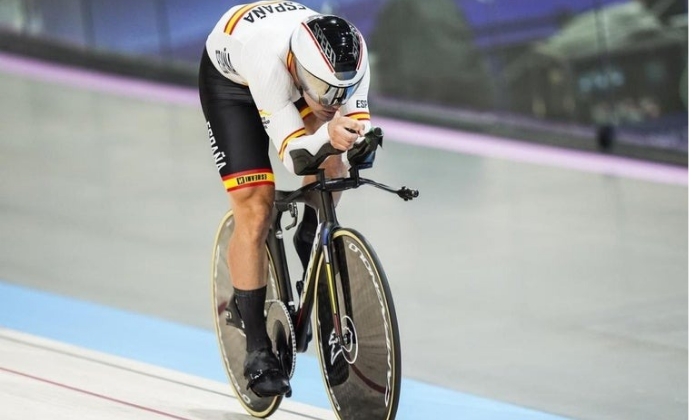 El ramble&ntilde;o Alfonso Cabello se proclama campe&oacute;n en la categor&iacute;a C5 en el mundial de ciclismo de pista.