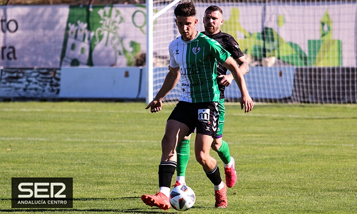 Javi Lizarraga: "El mejor a&ntilde;o de mi carrera deportiva ha sido en el Antequera"