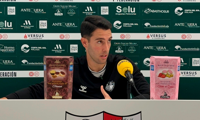 Javi Medina: "Vamos con confianza, pero con el respeto que hay que tenerle al Real Madrid"