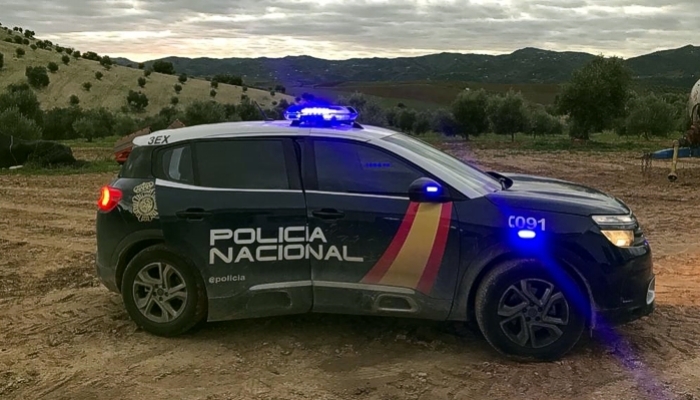 Detenido en Antequera por tres robos a mujeres mayores usando la técnica del “mataleón”