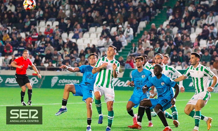 El Antequera CF es incapaz ante un C&oacute;rdoba arrollador