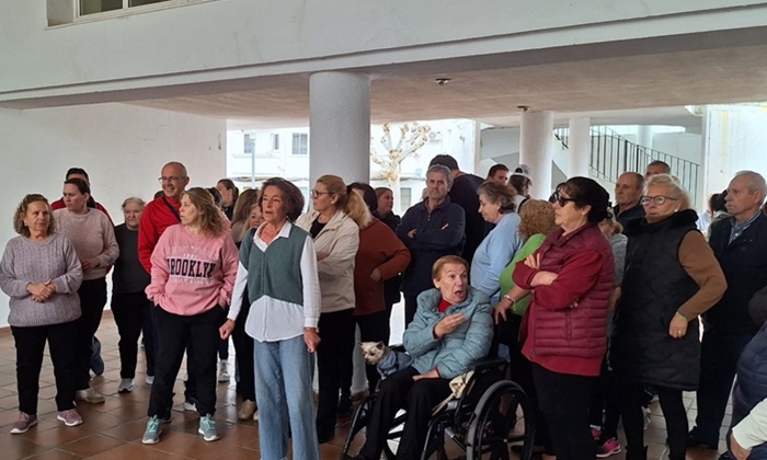 Rechazan el recurso judicial de las familias de las 91 VPO de &Eacute;cija compradas por un fondo buitre: &ldquo;Estamos defraudados"