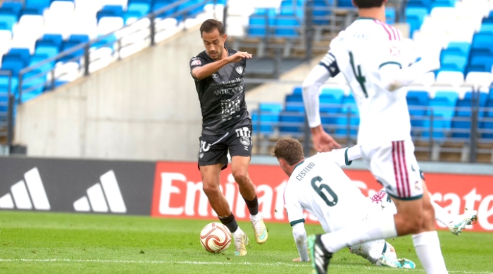 El Antequera CF pierde en Valdebebas tras adelantarse en el marcador