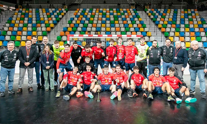 &Aacute;lex D&iacute;az y Edu Escobedo se proclaman campeones del Torneo 4 Naciones con los Hispanos