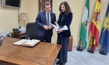 El alcalde de C&oacute;rdoba ve posibilidades de que &Eacute;cija albergue industria auxiliar de la Base Log&iacute;stica del Ej&eacute;rcito