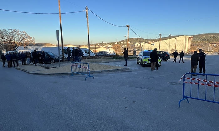 Renuncia, en estas &uacute;ltimas semanas, de los vendedores a montar el mercadillo.