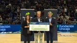ADIPA refuerza sus actividades en Antequera gracias a un cheque solidario de Fundaci&oacute;n Unicaja