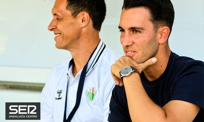Javi Medina: "No hemos sabido manejar la ventaja"