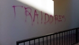 El Ayuntamiento de Cuevas Bajas, gobernado por el PSOE, amanece con una pintada de “traidores”
