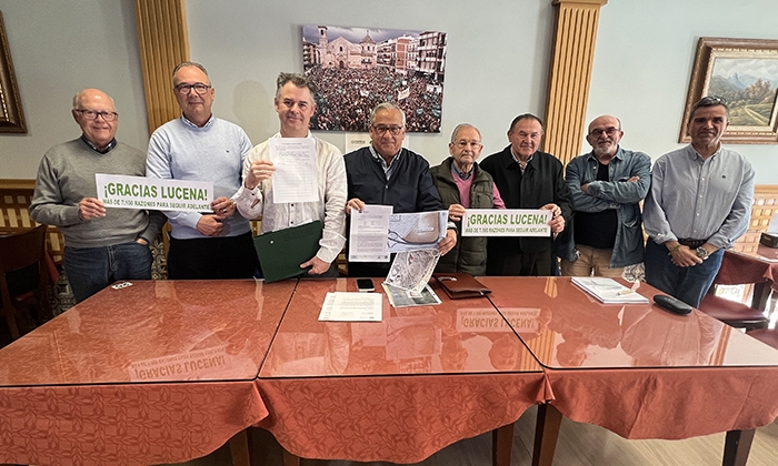 Representantes de las plataformas.