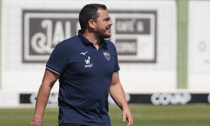 Cambio en el banquillo del Ciudad de Lucena: &lsquo;Falete&rsquo; no seguir&aacute;, Antonio Cobos es el elegido