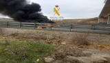 Investigan a una persona por quemar neum&aacute;ticos y madera para cortar la autov&iacute;a de Las Pedrizas