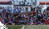 El plantel celeste celebra la victoria en Sevilla con sus aficionados desplazados