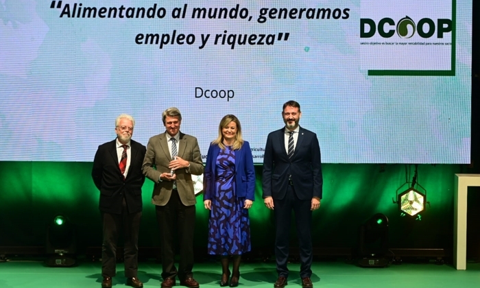 Dcoop recoge el Premio Andalucía de Agricultura, Pesca, Agua y Desarrollo Rural