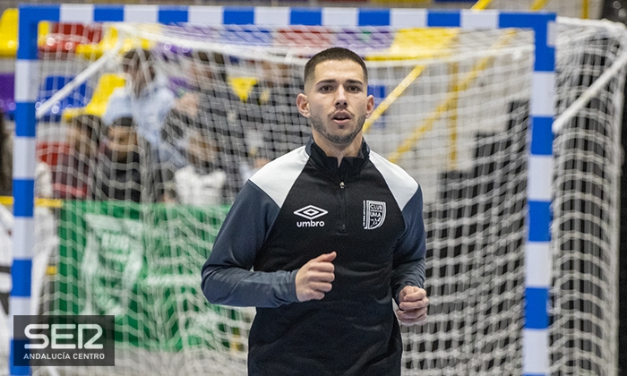 Quique Hernando: "Hay un grupo muy fuerte, eso es un punto que tenemos ganado"