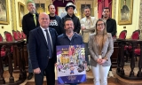 Santi Mej&iacute;as llena de recuerdos el cartel del Carnaval de Antequera de 2025