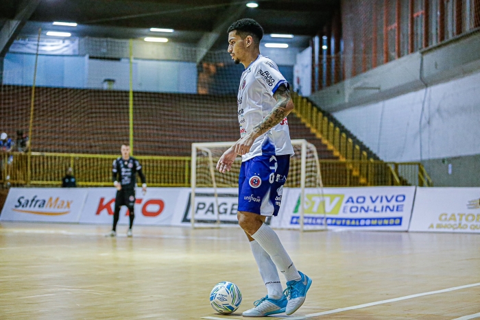 Leandrinho, refuerzo con p&oacute;lvora para el BeSoccer UMA Antequera