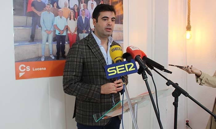 Jes&uacute;s L&oacute;pez.