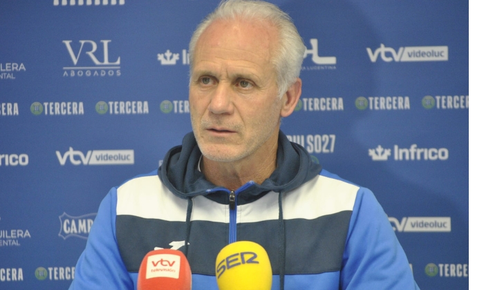 Rafael Carrillo 'Falete', entrenador del Ciudad de Lucena: "La moral est&aacute; elevada para afrontar el partido ante el Sevilla C"