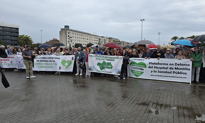 Concentraci&oacute;n en la plaza de las Tres Culturas de C&oacute;rdoba.