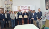 El mantecado de Estepa recibe el apoyo del presidente del Parlamento andaluz para su promoci&oacute;n y proyectos de futuro
