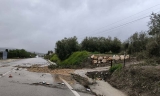 Graves desperfectos ocasionados por la tormenta en la carretera de Rute, dentro del término municipal de Lucena.
