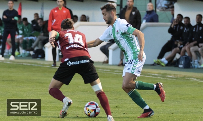 Remontada incompleta de un Antequera CF insistente