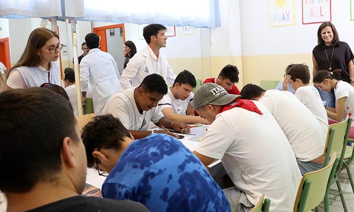 Visita a la ludoteca para necesidades educativas especiales en este verano.