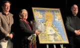 En el centro, Teresa Botella.