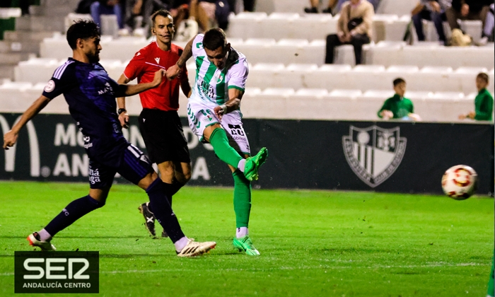 I&ntilde;aki Elejalde y el duelo ante el Betis: "Todos queremos estar l&iacute;deres, es una prueba para hacernos fuertes"