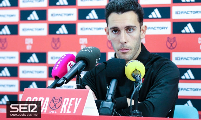 Javi Medina, tras la derrota en Copa: "Muchas veces se entra en la historia sin ganar"