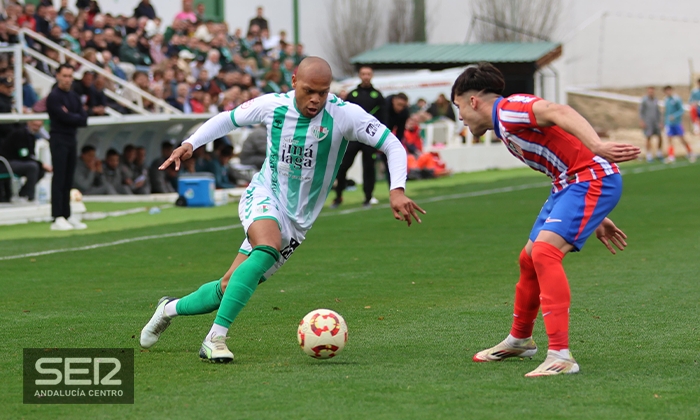 El Antequera CF saca un nuevo empate in extremis en El Maul&iacute;