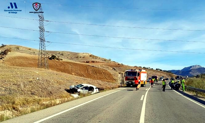 Un fallecido en un accidente entre un turismo y una motocicleta en Ardales